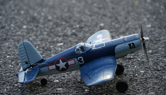 What is the Difference Between RC Warbirds and RC Helicopters? 53f4c6-4e